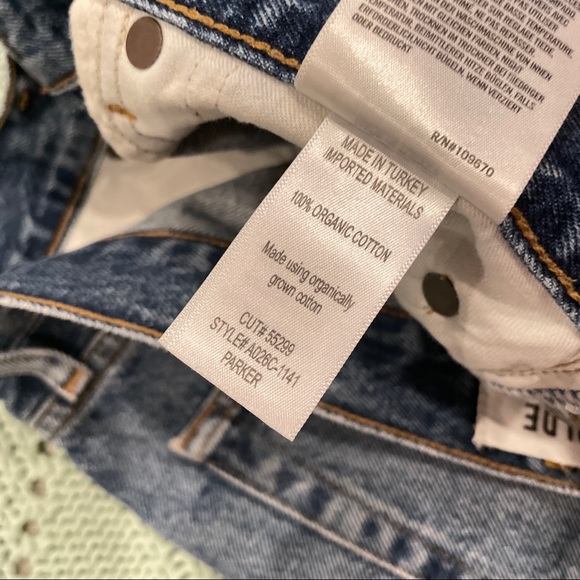 AGOLDE Parker Vintage Cut Off Denim Jean Shorts 26 - Picture 7 of 7